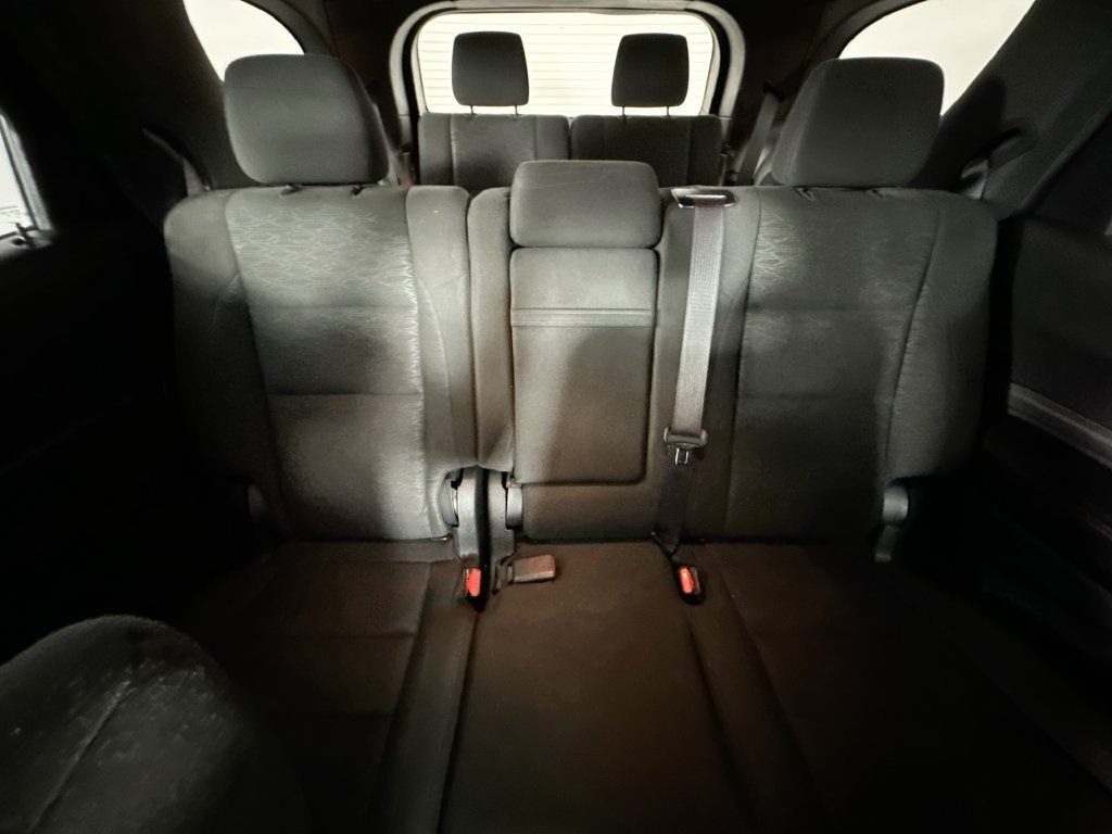 Used 2024 Dodge Durango GT RWD image 13