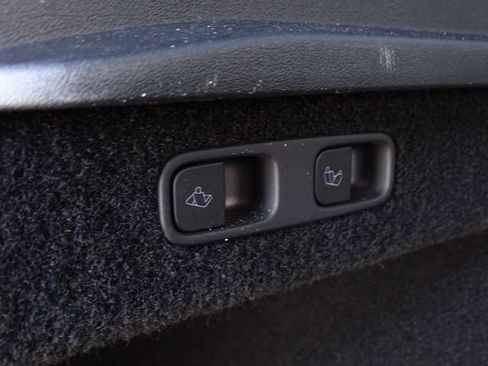 Used 2023 Tesla Model Y Long Range image 19