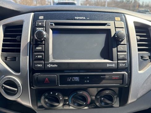 Used 2012 Toyota Tacoma 4x4 Double Cab w/ TRD Sport Pkg image 9