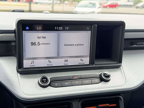 Used 2023 Ford Maverick XLT w/ XLT Luxury Package FWD image 3