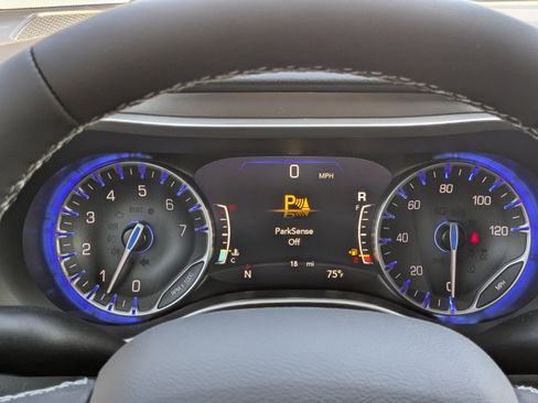 New 2026 Chrysler Voyager LX image 24