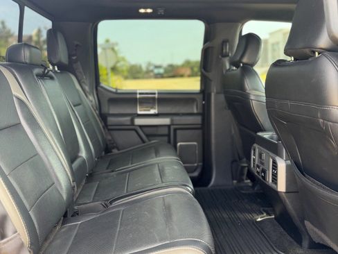 Used 2018 Ford F150 Raptor w/ Equipment Group 802A Luxury image 28