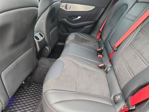 Used 2021 Mercedes-Benz GLC 300 image 25