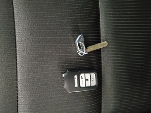 Used 2020 Honda Accord Sport image 32