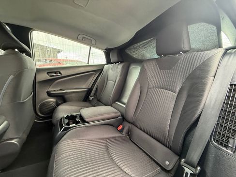 Used 2018 Toyota Prius Prime Plus FWD image 13
