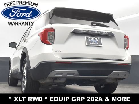 Used 2020 Ford Explorer XLT w/ Equipment Group 202A image 24