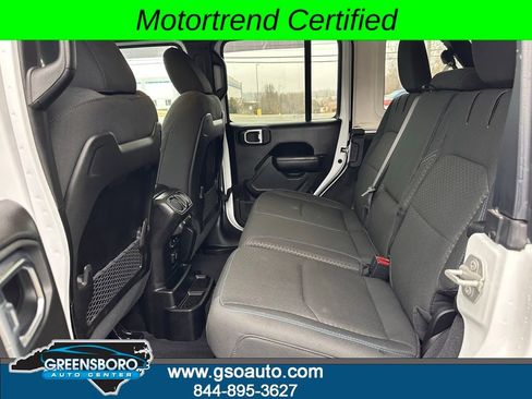 Used 2024 Jeep Wrangler Unlimited Rubicon 4xe w/ Convenience Group AWD/4WD image 22
