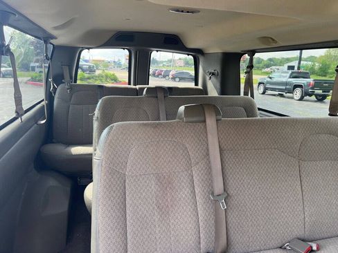 Used 2015 Chevrolet Express 3500 LT w/ LT Preferred Equipment Group RWD image 9