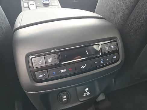 Certified 2024 Hyundai Palisade Limited AWD/4WD image 38