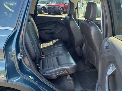 Used 2019 Ford Escape SEL AWD/4WD image 35