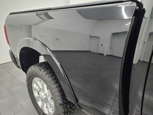 Used 2022 RAM 2500 Laramie image 23