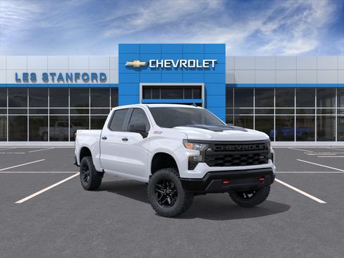 New 2026 Chevrolet Silverado 1500 Custom Trail Boss w/ LPO, Dark Essentials Package AWD/4WD image 1