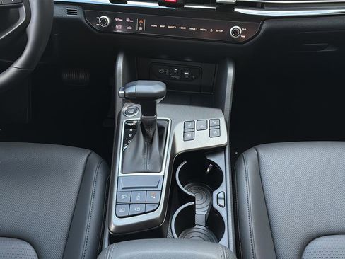 New 2026 Kia Sportage SX image 23