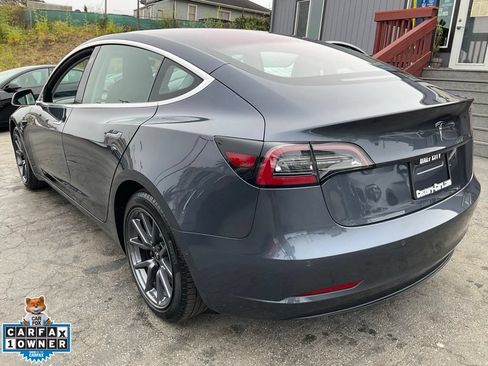 Used 2018 Tesla Model 3 Long Range RWD image 94