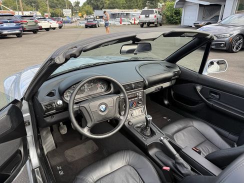 Used 1997 BMW Z3 1.9 image 10