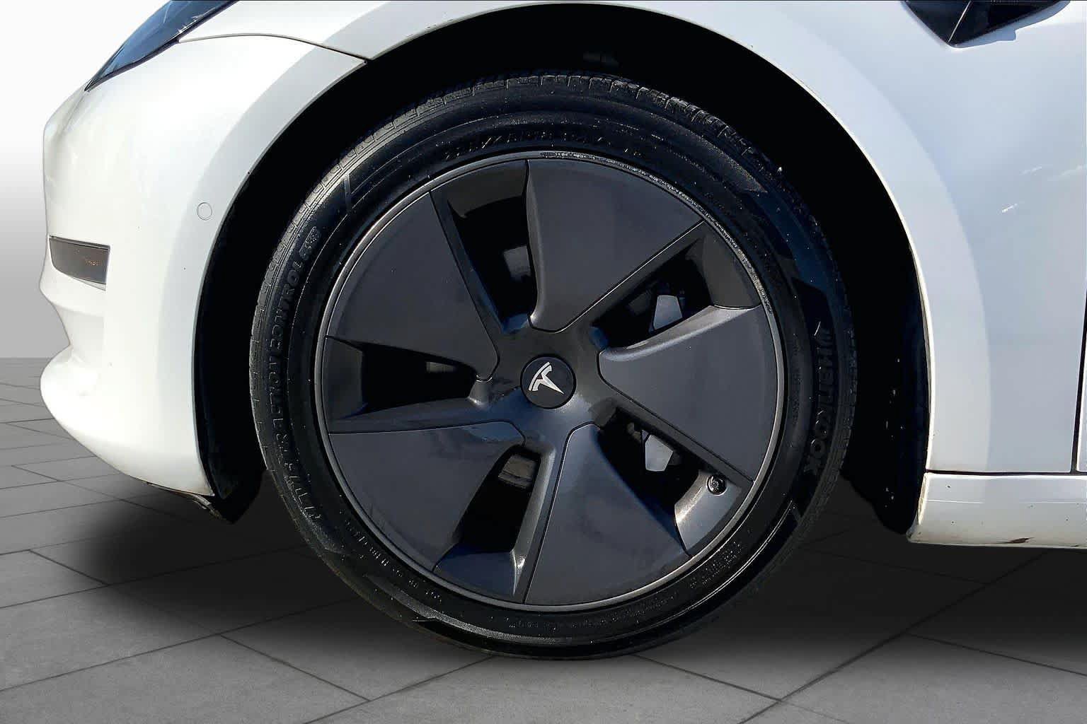 Used 2021 Tesla Model 3 Long Range AWD/4WD image 10