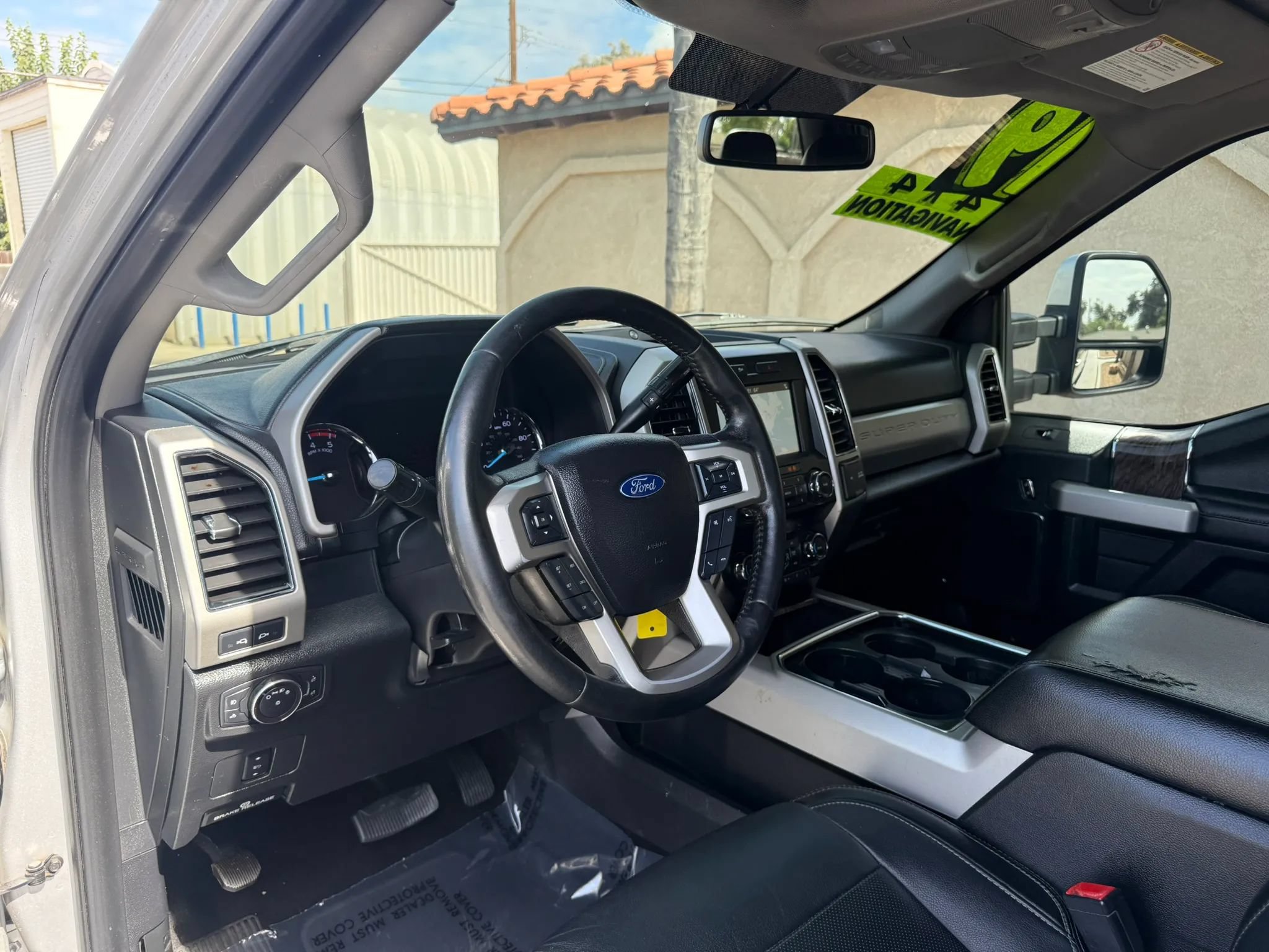 Used 2019 Ford F250 Lariat w/ Lariat Value Package AWD/4WD image 24