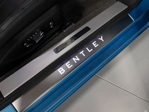 Used 2020 Bentley Continental GT image 40
