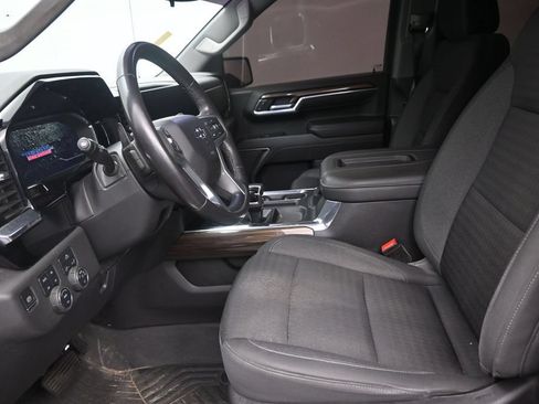 Used 2022 Chevrolet Silverado 1500 LT Trail Boss AWD/4WD image 12