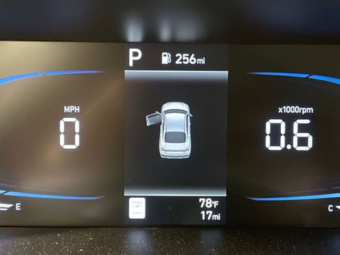 New 2026 Hyundai Elantra SE FWD image 21