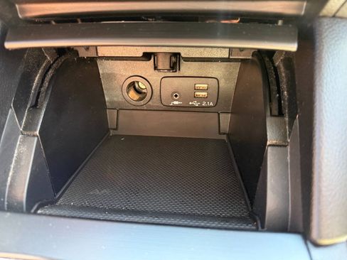Used 2019 Subaru Legacy 2.5i AWD/4WD image 21