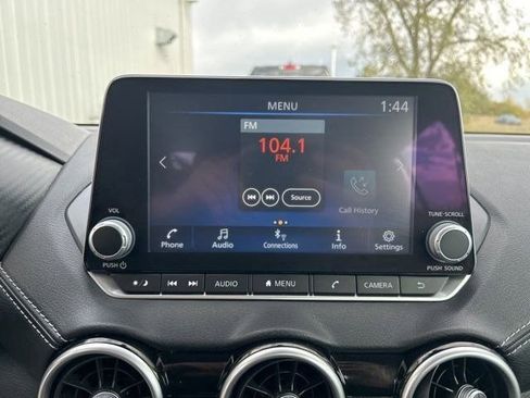 Used 2024 Nissan Sentra SV image 21