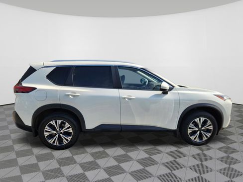 Certified 2023 Nissan Rogue SV w/ SV Premium B Package AWD/4WD image 6