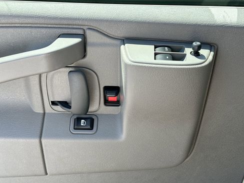 Certified 2024 GMC Savana 2500 w/ Driver Convenience Package image 16