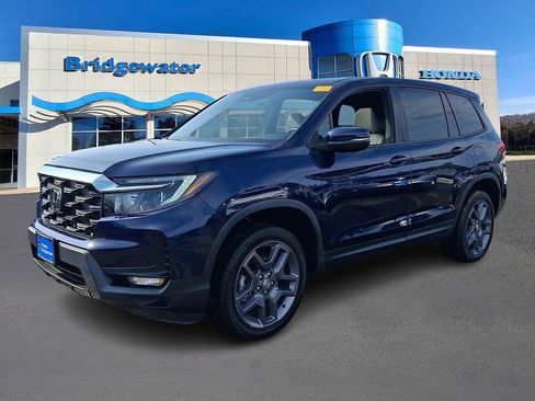 Used 2023 Honda Passport EX-L image 3