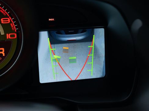 Used 2020 Ferrari F8 Tributo image 40