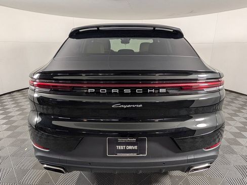 New 2026 Porsche Cayenne Coupe image 6
