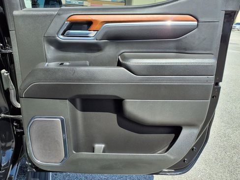 Used 2022 GMC Sierra 1500 Denali RWD image 16