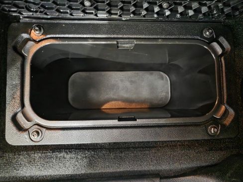 Used 2016 RAM 3500 Tradesman w/ Chrome Appearance Group image 74