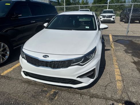 Used 2020 Kia Optima LX FWD image 21