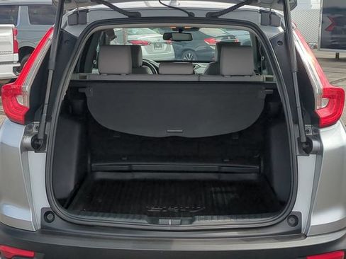 Used 2018 Honda CR-V Touring image 31