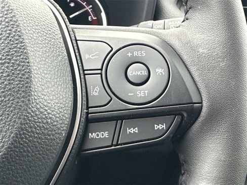 New 2025 Toyota RAV4 XLE image 22