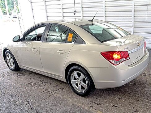 Used 2012 Chevrolet Cruze LT FWD image 5