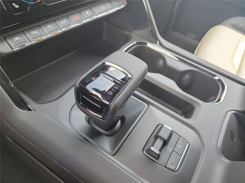 New 2026 GMC Sierra 1500 AT4 w/ AT4 Premium Package AWD/4WD image 30