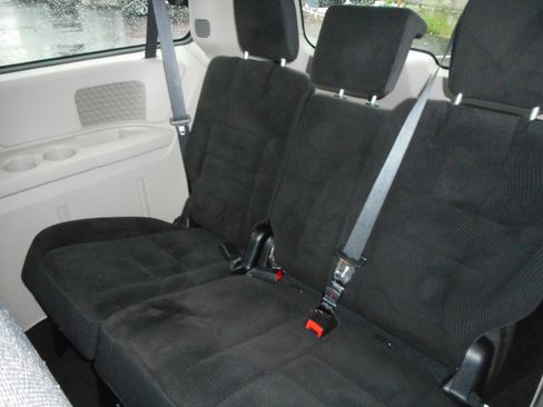 Used 2017 Dodge Grand Caravan SE w/ Power Window Group image 23