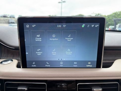 Used 2023 Lincoln Aviator Grand Touring w/ Equipment Group 301A AWD/4WD image 41