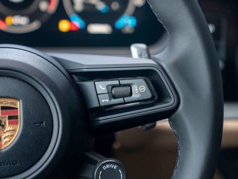 New 2026 Porsche Cayenne S image 15