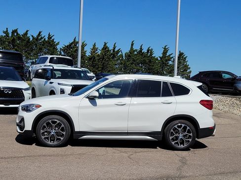 Used 2020 BMW X1 sDrive28i w/ Convenience Package FWD image 2