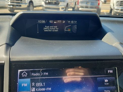 Used 2018 Subaru Crosstrek 2.0i Limited image 24