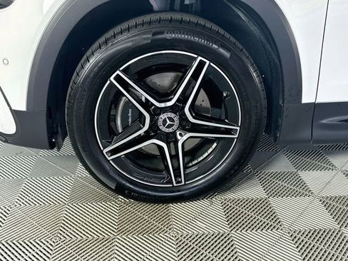 Used 2026 Mercedes-Benz GLB 250 image 29