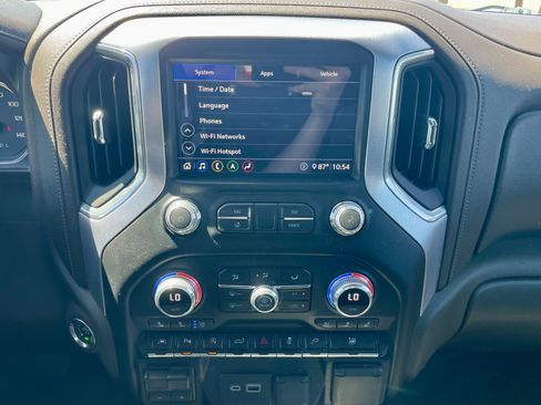 Used 2020 GMC Sierra 1500 SLT image 20