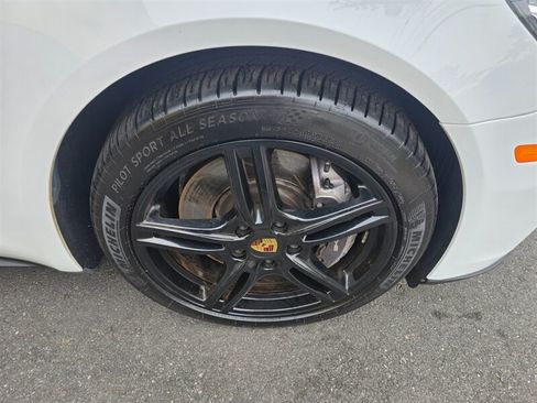 Used 2018 Porsche Panamera 4 AWD/4WD image 12