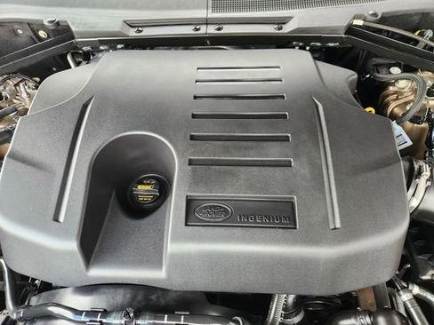 Used 2023 Land Rover Defender 90 X AWD/4WD image 32