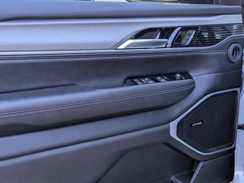 New 2025 Jeep Wagoneer Series II w/ Premium Group I image 17