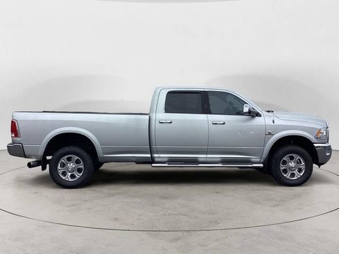 Used 2013 RAM 3500 Laramie w/ Convenience Group AWD/4WD image 4
