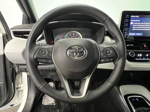 Used 2020 Toyota Corolla SE FWD image 15